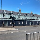West Port Hotel
