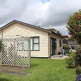 Our Beach House - Raglan West