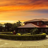 Dreamland Gold Resort