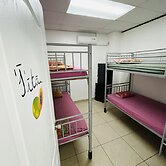 Mahana Lodge Hostel & Backpacker