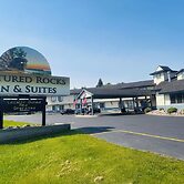 Pictured Rocks Inn & Suites