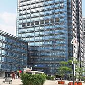 Days Suites Guangzhou South Railway Station