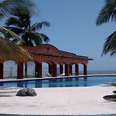 Resort Mision del Mar