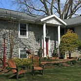 Carriage Corner Bed & Breakfast