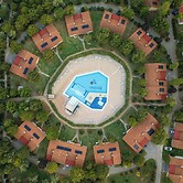 Bi village