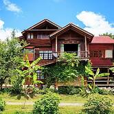 Thanyarat Resort and Organic Farm