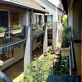 Dunvegan Execu Lodge