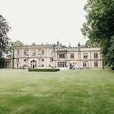 The Old Lodge