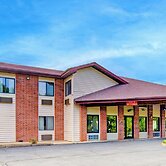 Capital O Amerihost Inn and Suites Fulton Hwy 54 MO