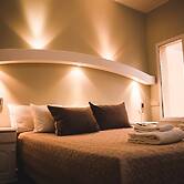 San Rafael Group Hotel