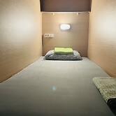 Capsule Hotel 47 Nebo