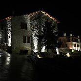 Menalia Villas & Suites