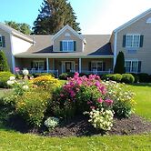 The Inn At Houghton Creek