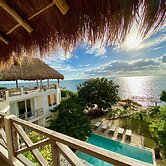 Casa Coco by Coco B Isla