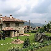 Apartamentos Llugarón