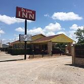 De Leon Inn