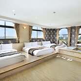 Jinsa Lakeside View Hotel