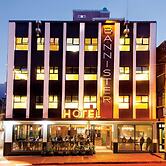 Bannister Hotel