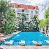 Palace Gate Hotel & Resort by EHM