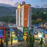 Front One Hotel Jayapura