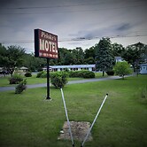 Peloke's Motel