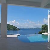 Stunning luxe 220sm villa by the sea entirely private with own pool