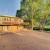 7 Bedroom on the Side of Pikes Peak on a Mountain Stream