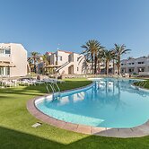 Hotel LIVVO Koala Garden