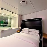 YotelAIR  London Gatwick