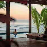 Savasi Island Resort