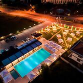 Uçar Royal Hotel and Conference Hall