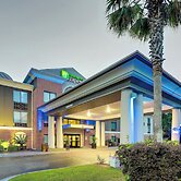 Holiday Inn Express Hinesville by IHG