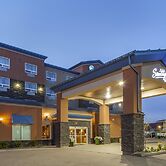 Best Western Cold Lake Inn