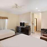 Days Inn by Wyndham Mackinaw City/Bridgeview Area