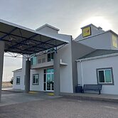 Super 8 by Wyndham Sidney NE