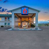 Motel 6 Beaver, UT
