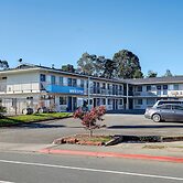 Motel 6 Arcata, CA - Cal Poly Humboldt