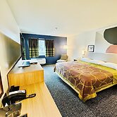 Gateway Inn & Suites