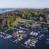 Tofino Resort & Marina