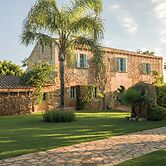 Reserva Rotana Hotel