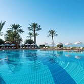 Constantinou Bros Athena Beach Hotel