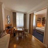 Maison Lutetia R