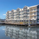 Peppers Seaport Hotel