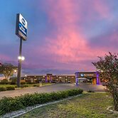 Best Western Taylor Inn