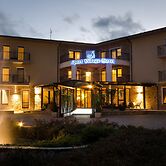 Sport Village Hotel & Spa