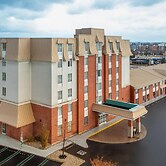 Waterloo Suites Hotel, Trademark Collection by Wyndham