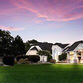 Best Western Harbour Pointe Lakefront