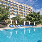 Navarria Hotel