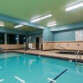Holiday Inn Express & Suites Everett by IHG