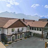 Basecamp Lodge Canmore